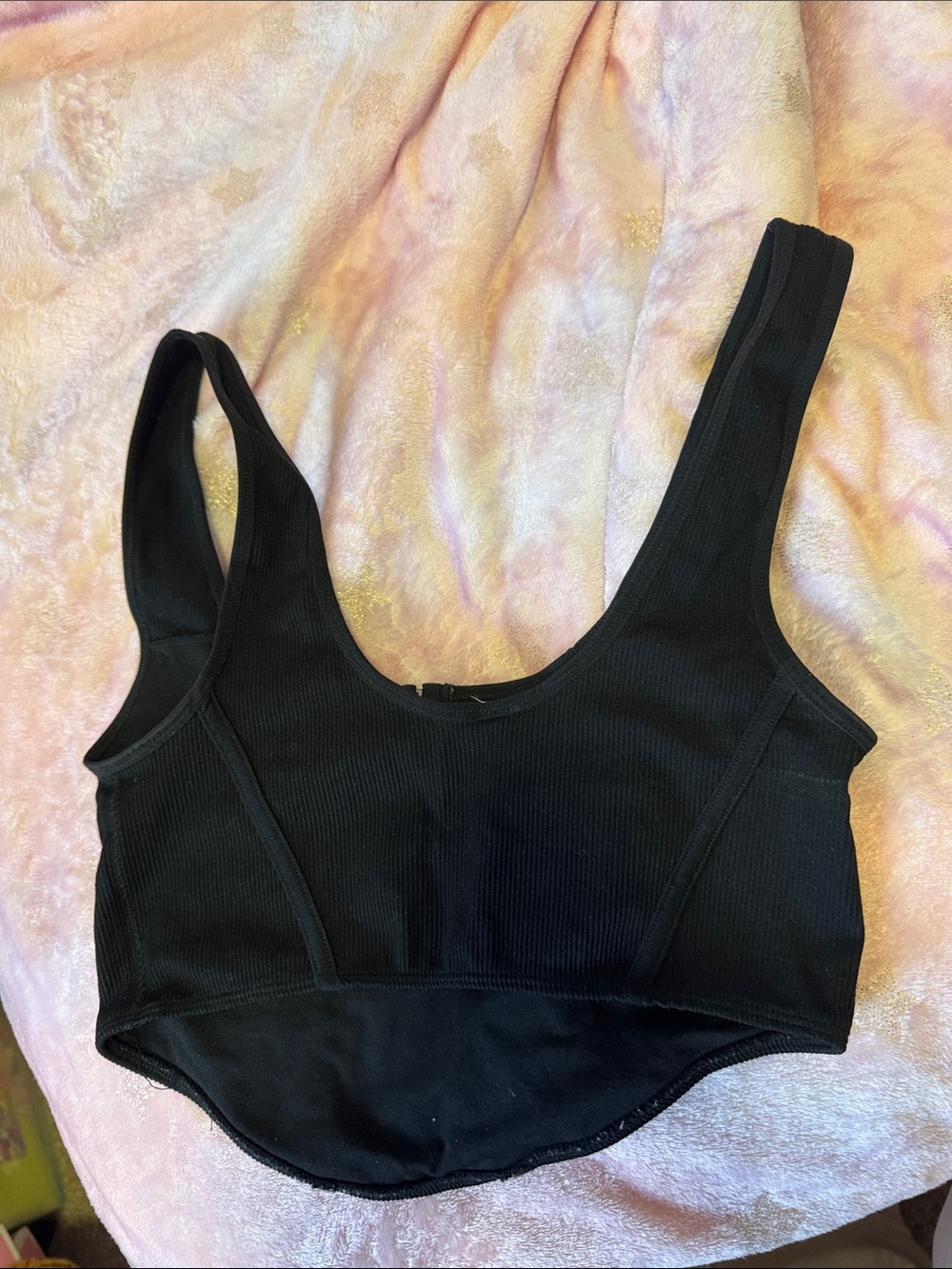 Black Ribbed Hook-Front Crop Tank - Picture 2 of 2